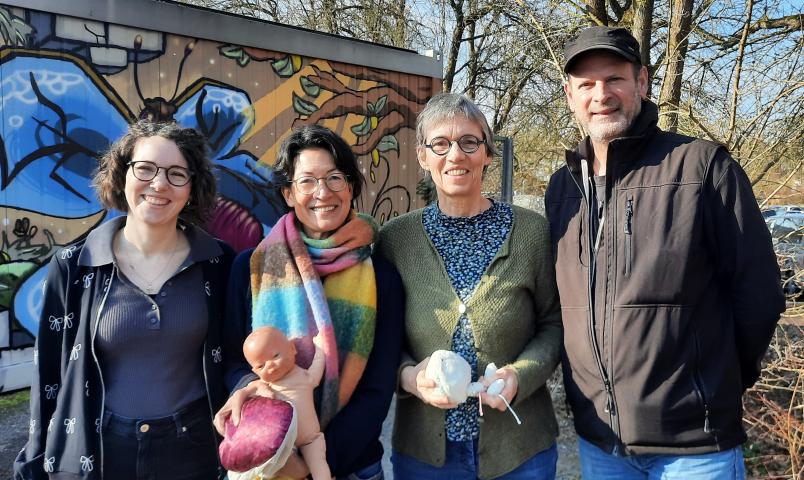 Gruppenfoto mit Katrin Singer, Dr. Mirka Stoll, Dr. Heike Kramer und Michael Spannring