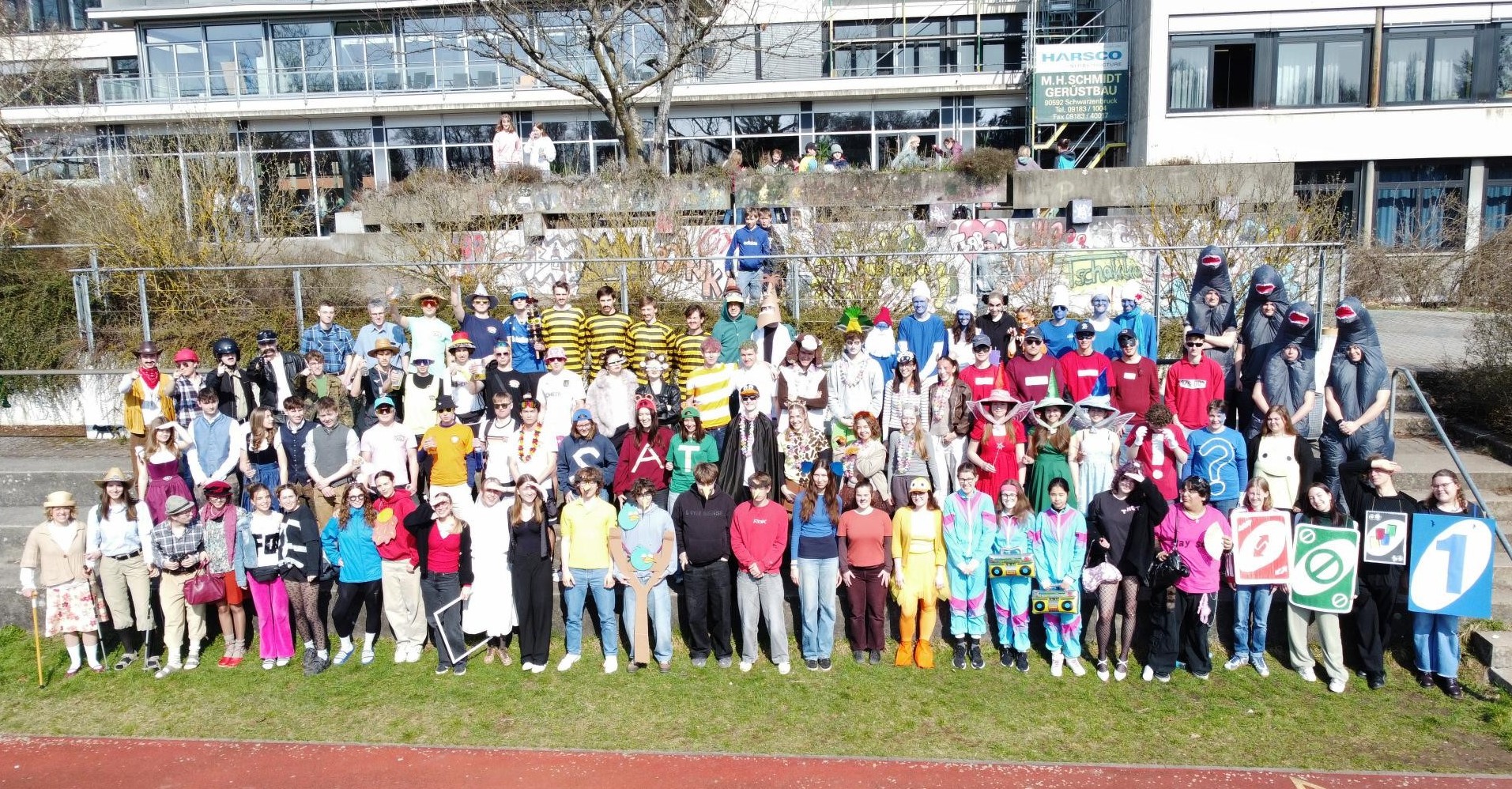 Gruppenfoto Motto "Gruppenverkleidung"